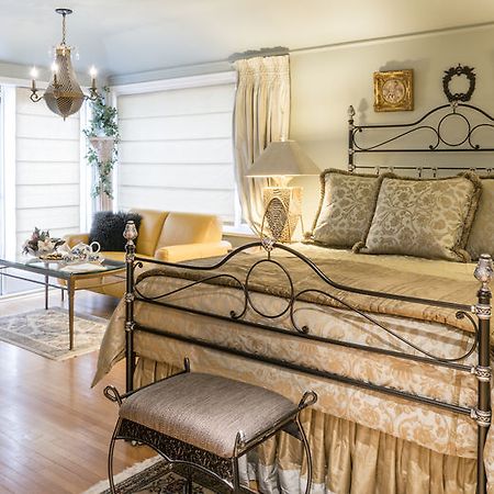 Crystal'S View Bed & Breakfast Βόρειο Βανκούβερ Εξωτερικό φωτογραφία